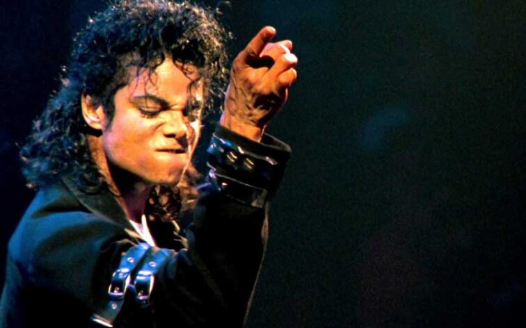 کوه بدهی های Michael Jackson