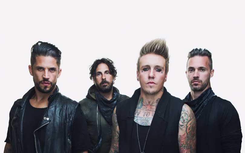 دانلود آهنگ های Papa Roach
