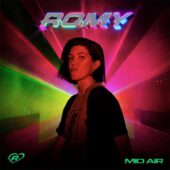 دانلود آهنگ Strong از Romy Madley Croft