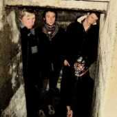 دانلود آهنگ Taking The Last Train از There Once Was Rupert